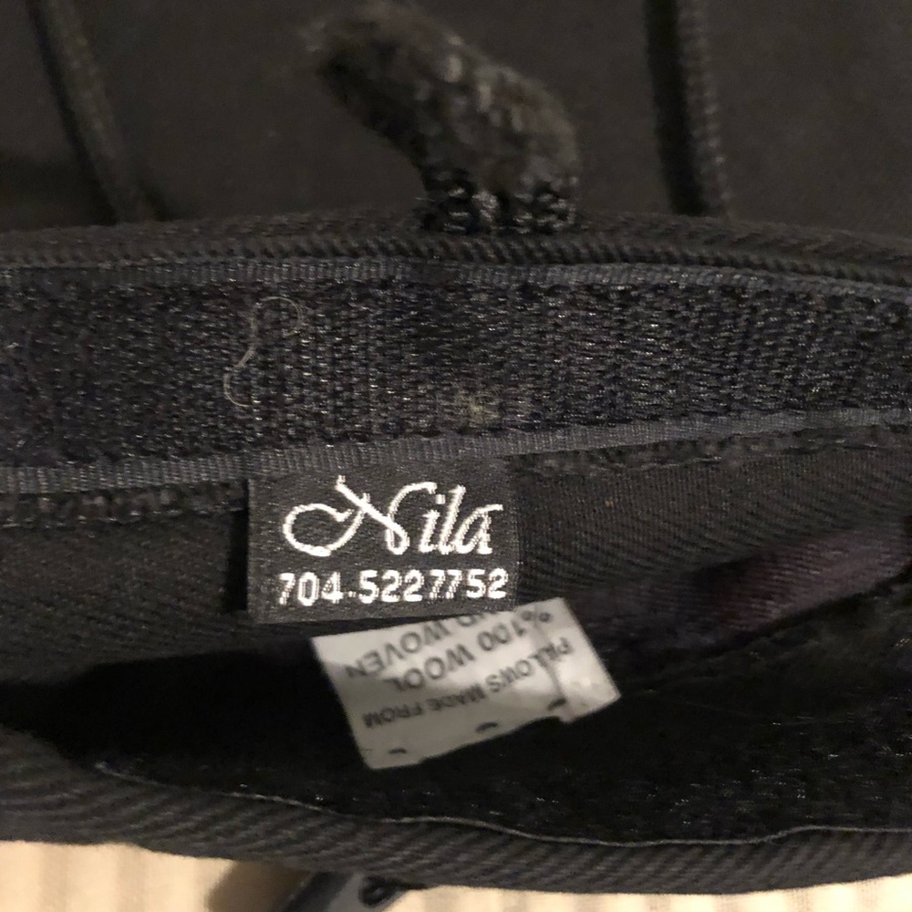 Nola Vintage Crossbody Purse - Picture 5 of 8